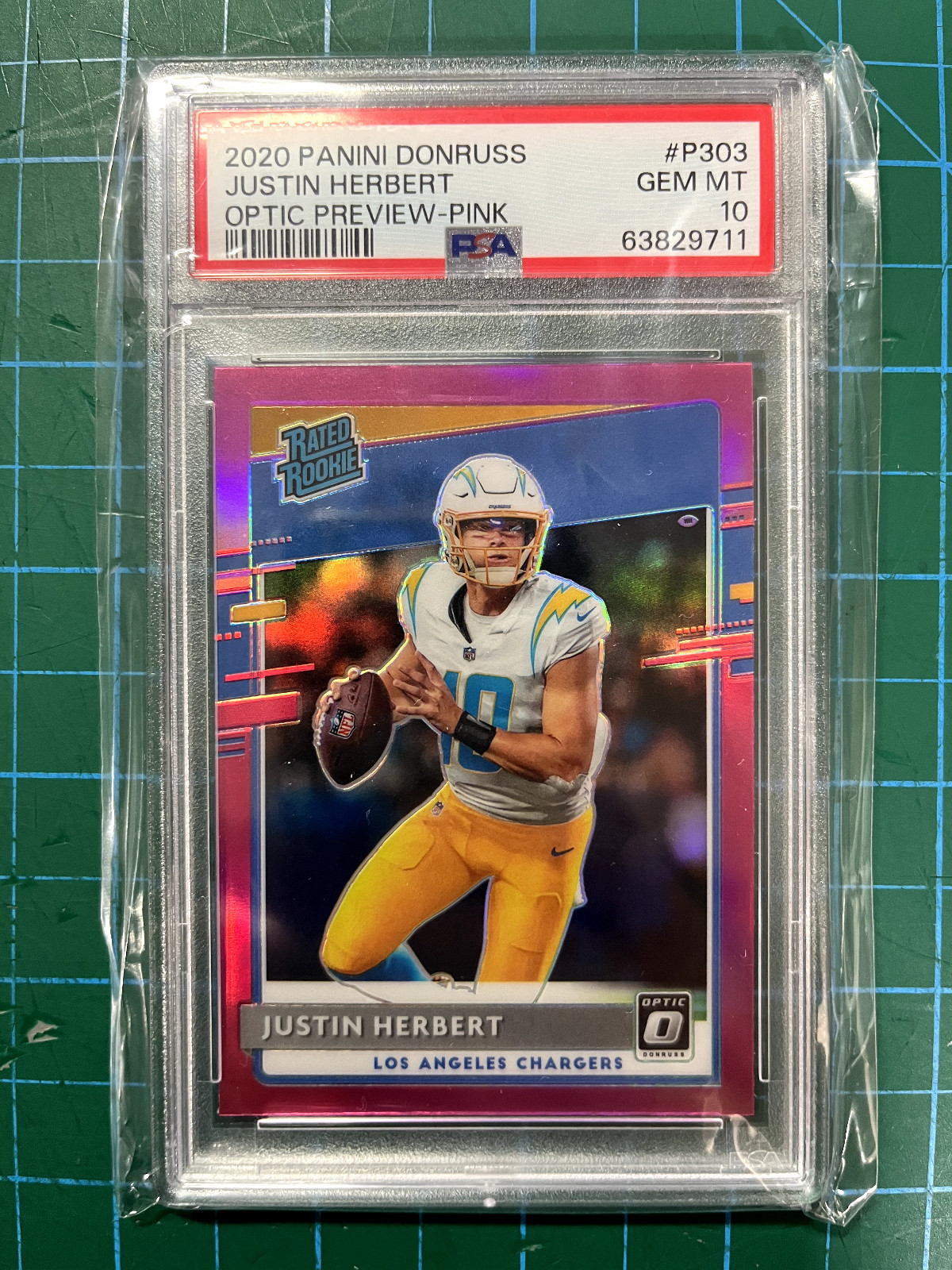 Justin Herbert Panini Donruss #P303 Preview Pink Optic