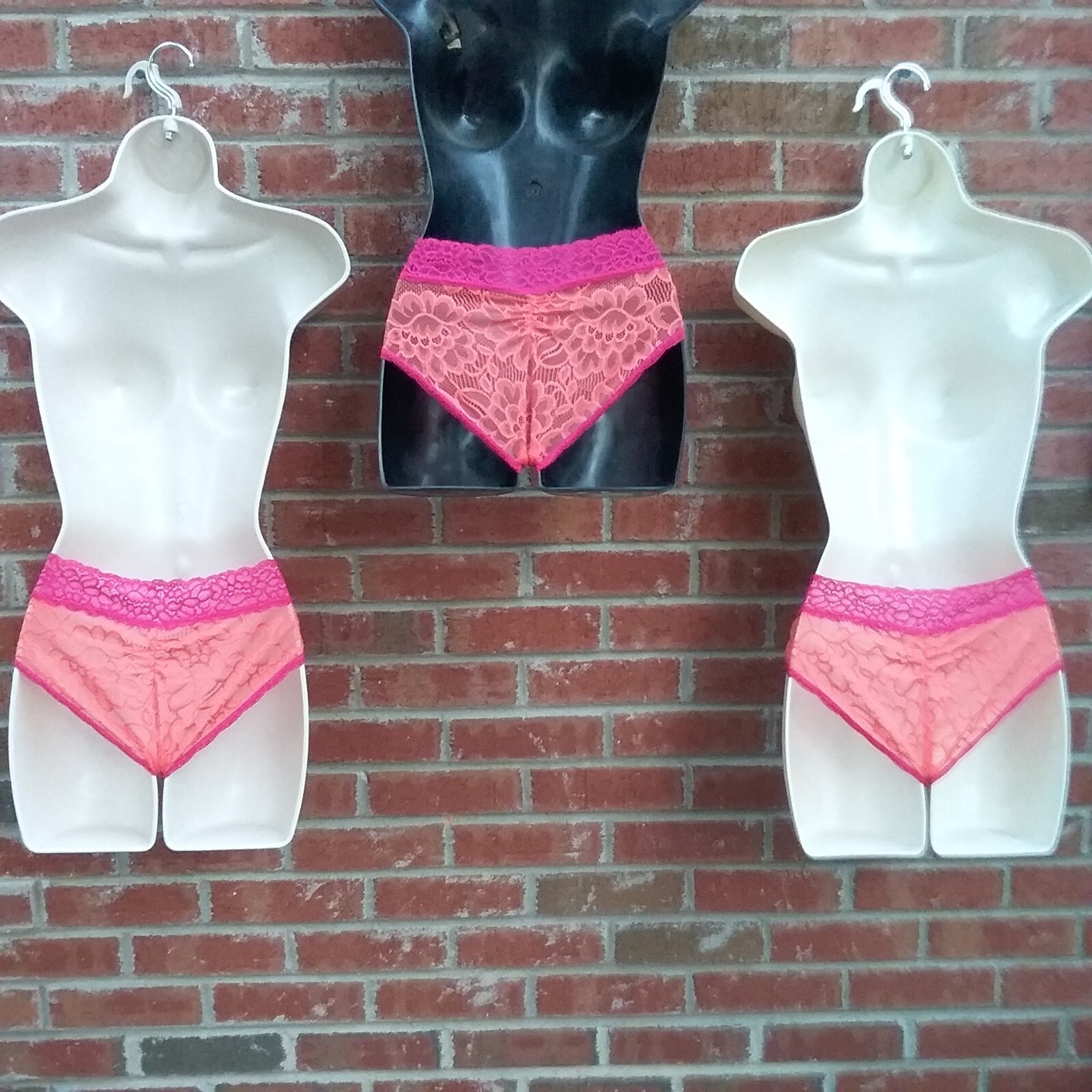 Vintage 1990's Pink & Peach Lace Panties "NEW" FAMOUS MAKER No Tags 3pr XS *READ