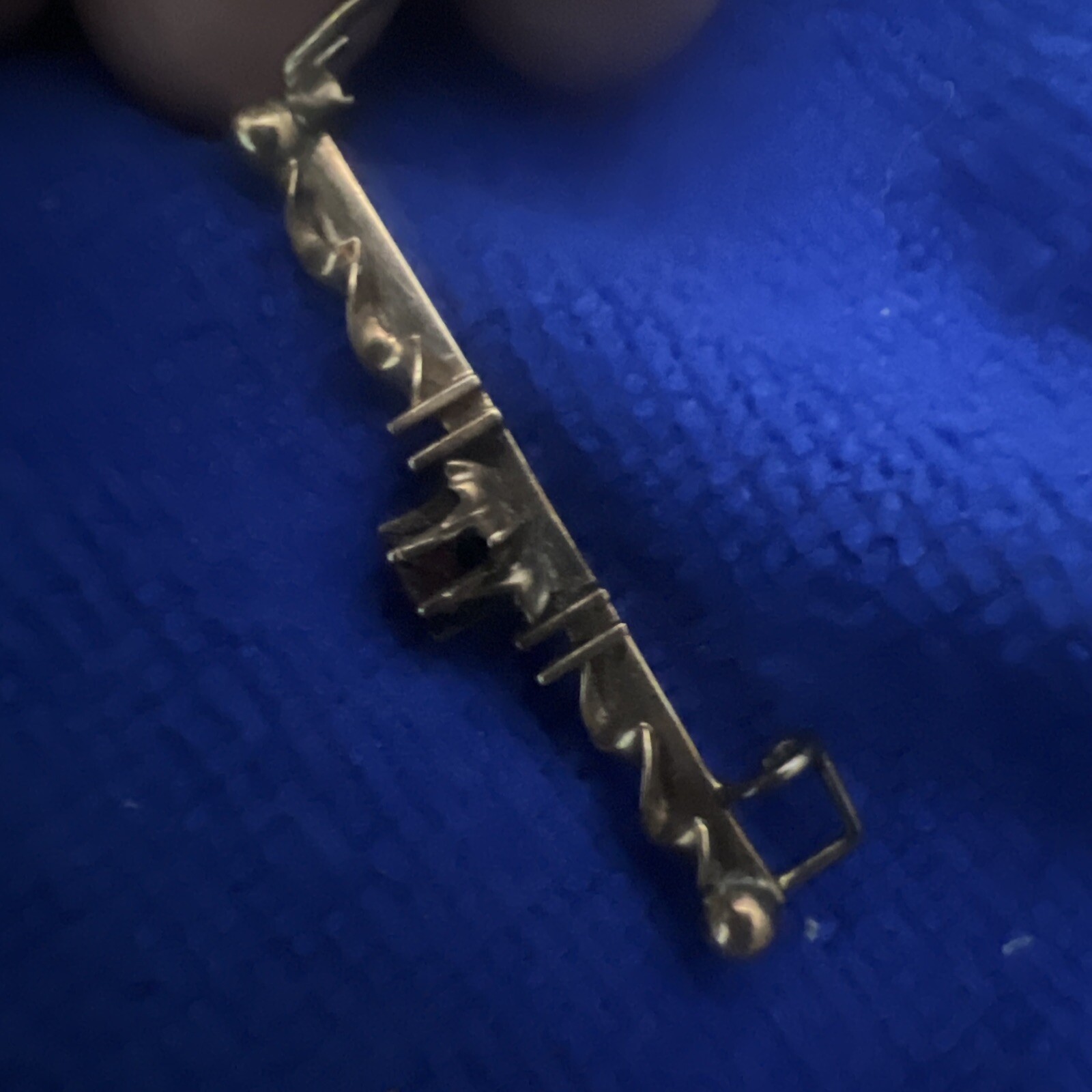 Antique Solid 14kt Gold & Ruby Twisted Bar Pin - image 6