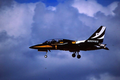 Original Farbdia T-50B Golden Eagle '8' des 'Black Eagles' Teams von RKorea AF