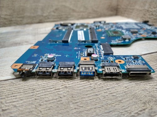 OEM Acer Aspire V5-471P Motherboard 11309-4M - FOR PARTS/AS IS- UNTESTED - Afbeelding 5 van 6