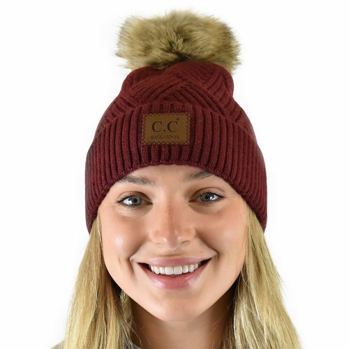 C.C Diagonal Criss Cross Pattern Suede Patch Snuggly Soft Pom Cuff Beanie - Bild 6 von 33