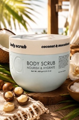 Ciroa Coconut & Macadamia Oil Body Scrub   Hydrate & Nourish