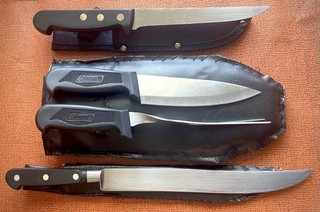 LOT OF 4 CHEF’S CARVING SLICING OUTDOORS CAMPING FISHING BIG FORK & KNIFES