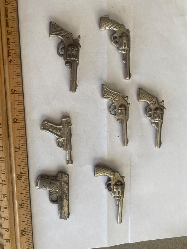 lot of 7 Vintage Nickel Plated Toy Pistols 1940’s