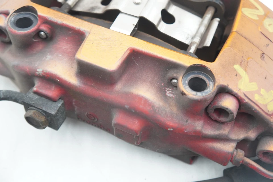 Передний левый тормозной суппорт окрашен в оранжевый цвет 5136153AA Dodge Viper SRT10 2003-17 - Изображение 3 из 4