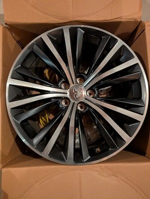 (4) Infiniti Q60 2017 2018 19'' OEM Rims