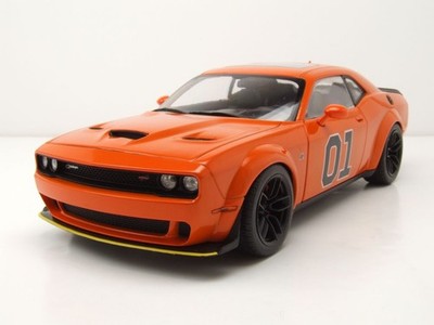 Dodge Challenger RT Scat Pack #1 Widebody 2023 Dukes of Hazzard 1:18 Solido