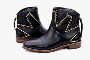 ugg smooth leather boots