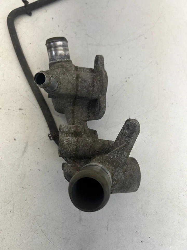 Ford Transit 150 2016 81 k millas motor refrigerante termostato fabricante de equipos originales. Foto 4 de 4