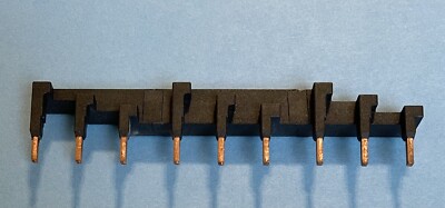 Sprecher Schuh KT7-32-DB-45-3 Compact Busbar 45mm Spacing 64 Amp 600 VAC