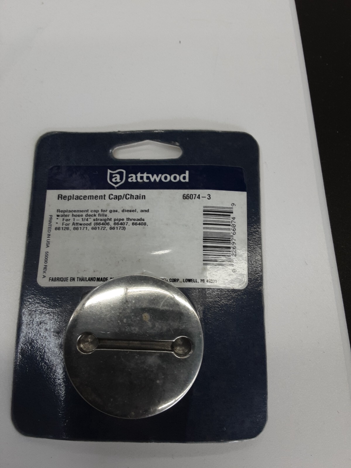 Attwood Stainless Steel Deck Fill Cap & Chain – Replacement Cap For 3.0" Flange Deck Fills, 316 SS