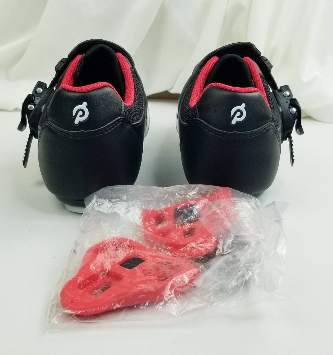 Chaussures Vélo Peloton F-19 PL-SH-02, Taille EU 42 (US 9/11), Noir Cuir, Scratch - Excellent état
