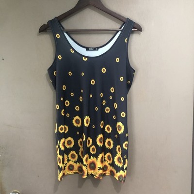 Lily By Firmiana Women s Sz M Sunflower Print Tank Top NTS1D26