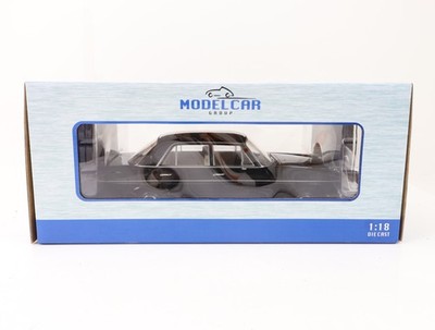 Modelcar Speidel 18117 Modellauto PKW Mercedes-Benz 220D W115 schwarz 1:18