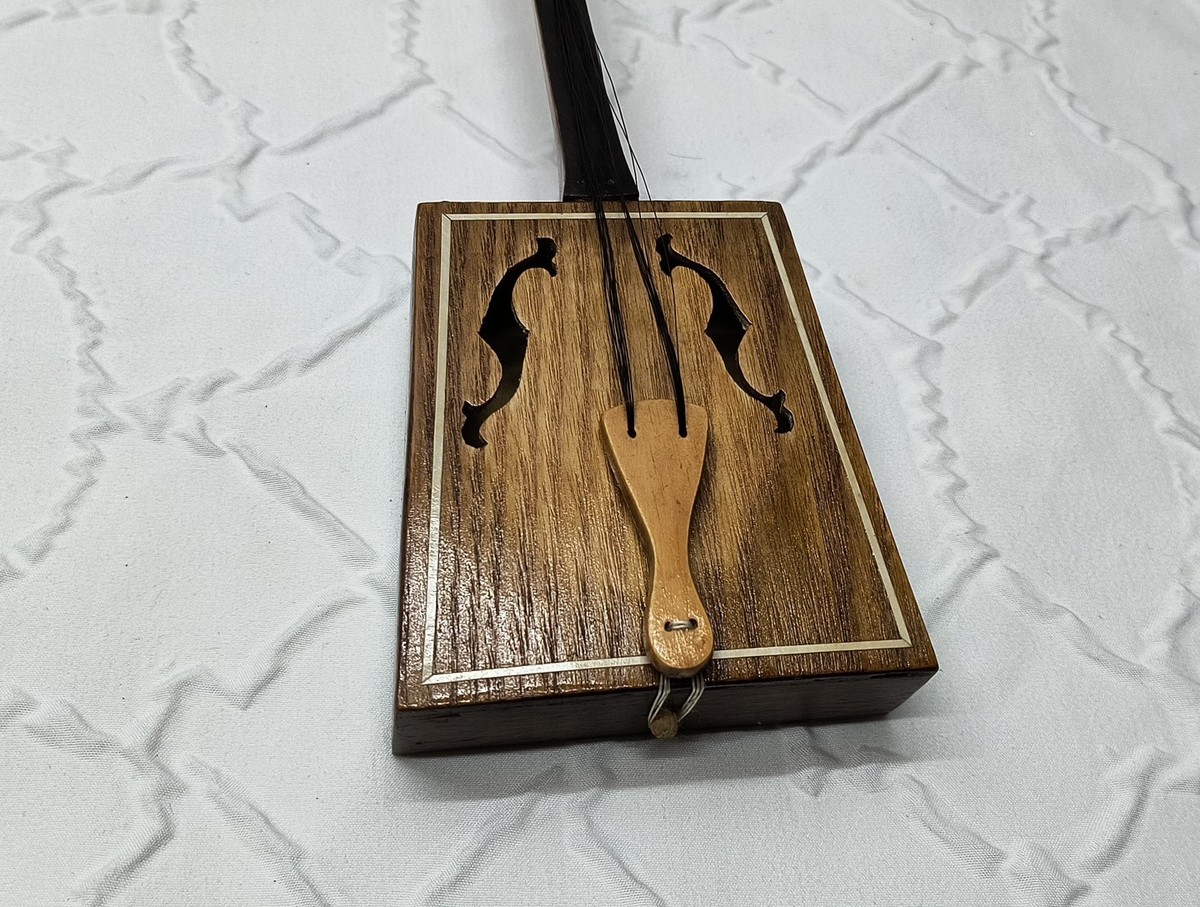 【中古】 Songs ＆ Morin Khuur Morin Khuur Mongolian Nomad Horse Head Fiddle Decorative