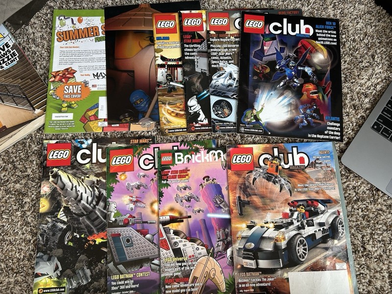 LEGO Club Magazine Lot 9 Magazines 2008-2011