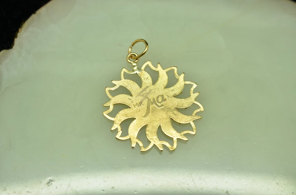 Dije colgante cara sol sonriente oro amarillo 14K - diseño Michael Anthony Foto 4 de 4