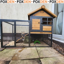 Wood-Metal Outdoor Rabbit Hutch Elevated Pet House Outdoor 122 x 63 x 92cm