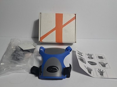 The Xtensor finger exerciser, blue