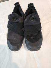 Nike Huarache Extreme Running Shoes Triple Black Youths Size 5.5 Unisex