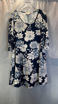 C'est La Vie That s Life Tunic Dress Women 3X Blue White Floral Print 3/4 Sleeve