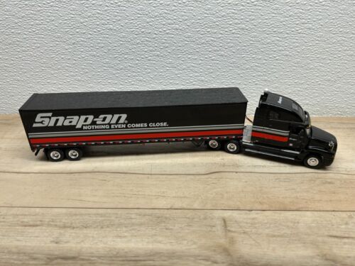 Vtg 2002 Snap-On Die Cast Freightliner Tractor Trailor Bank By Crown Premiums