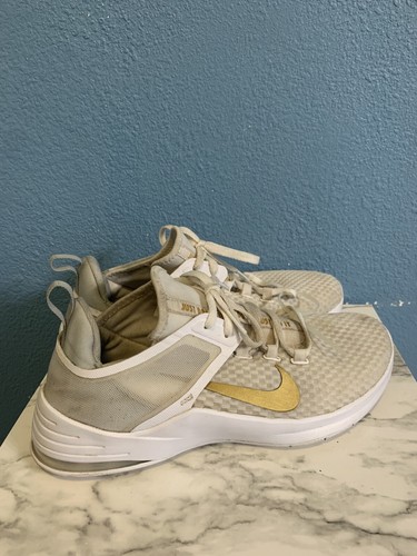 nike womens air max bella 2