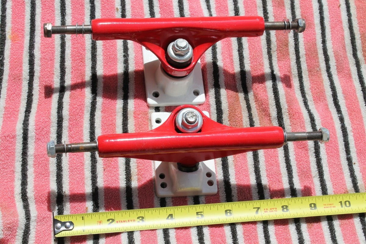 ACTION SPORTS Red White Rare 1980's Vintage 9.25in. Axle O.G.