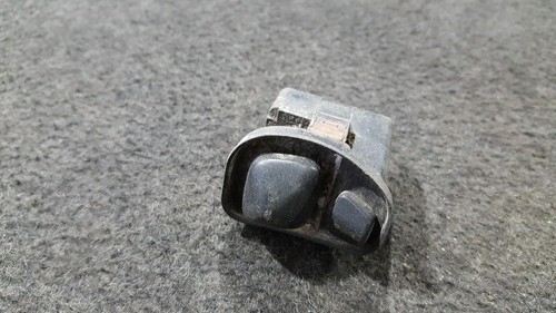 03830700 Schalter Spiegelverstellung 61311369331  61.31-1369331   DE250754-92