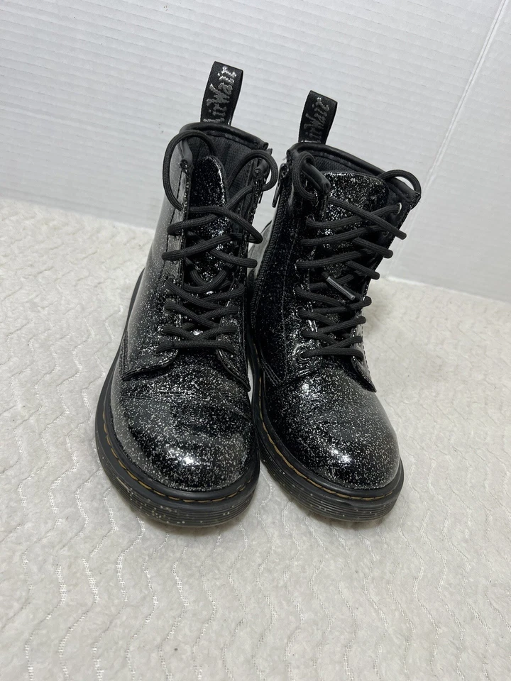 Dr Martens 1460 Cosmic Glitter Juvenil Talla 2 Negro Charol Botas Brillantes Foto 2 de 4
