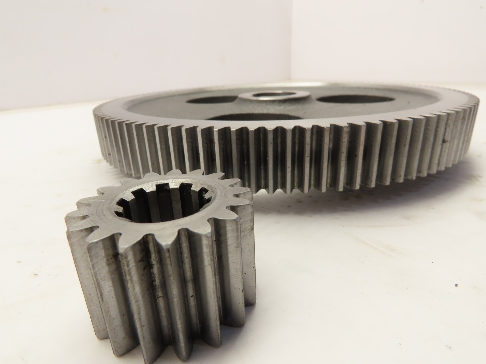 9-3/8"O.D. 17 Tooth to 111 Tooth Cast Iron Industrial Spur Gear Set 6.53:1 Ratio