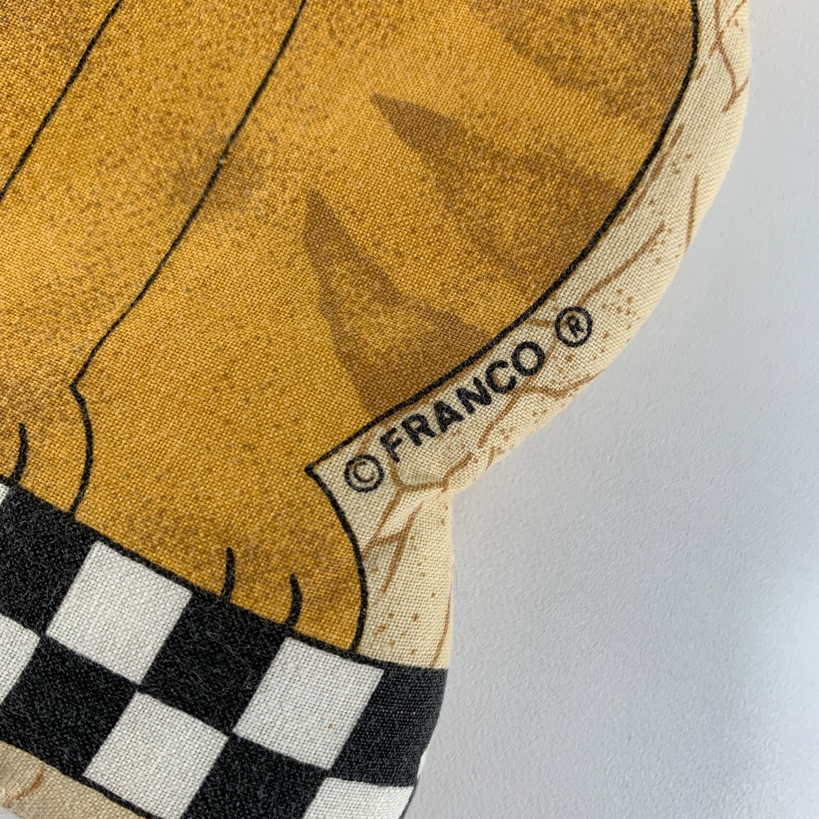 Vintage 90's Tabby and Orange Cat Pot Holder Country Cottagecore Decor 7.5"x8"