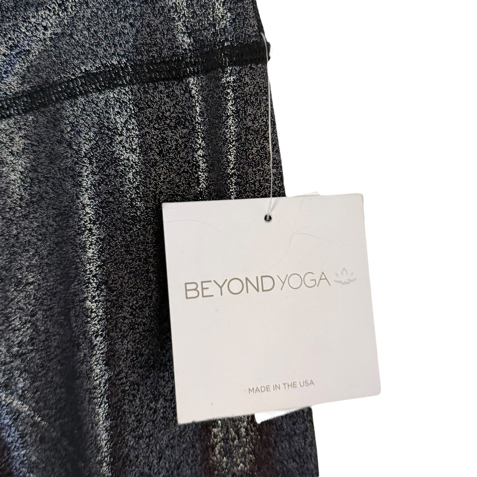 NWT Beyond Yoga Shimmer Essential Long Legging Black/Silver Foil Size M Medium thumbnail 5