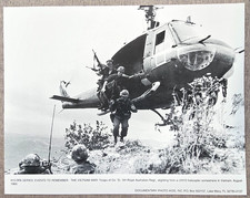 Image of THE VIETNAM WAR AUSTRALIAN SOLDIERS EXITING A UH-1 HUEY HELECOPTER 11x14 PHOTO