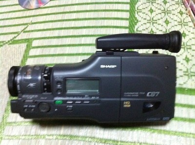 Sharp VL-C67 Compact Video Movie Camcorder Gebraucht Müll - ohne Zielfernrohr...
