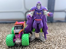 Monster Jam Creature & Nitro Neon Earthshaker