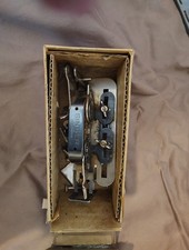 Singer USA Vintage Knopflochaufsatz 121795 Nähmaschinenzubehör & Box