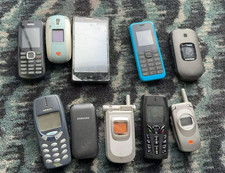 Lot 340 10x Mixed Phones Not Tested Parts Not Working Nokia Samsung Lumia 3330