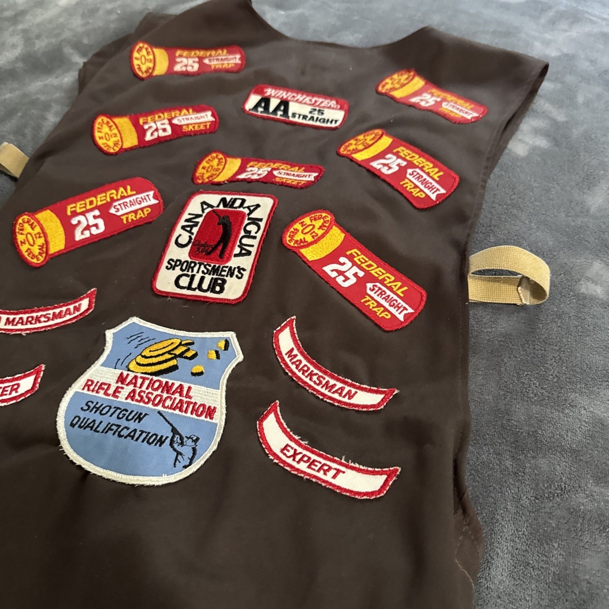 Vintage 70’s Bob Allen Cargo Pocket Brown Shooting Vest Patches Size Large USA View 3