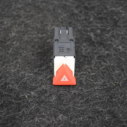 Volkswagen Passat B6 Warnblinkschalter 3C0953509A 2008