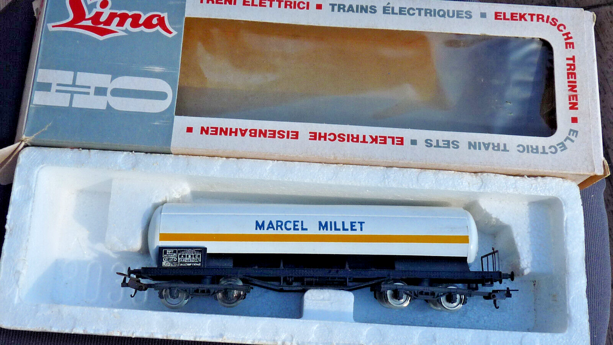 Wagon citerne C.G.T.E. métal, châssis noir, SNCF Ep. III - REE WB709