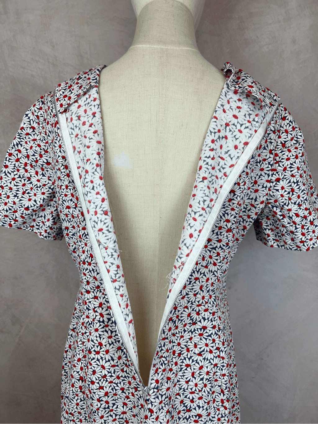 Vintage Floral Shift Dress 1970s Mod GoGo - image 4