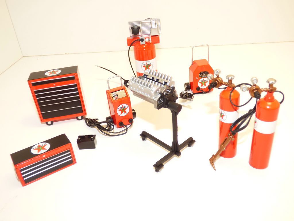 Set 8 outils de garaje Texaco 1 18 Set 8 outils de garaje Texaco 1 18