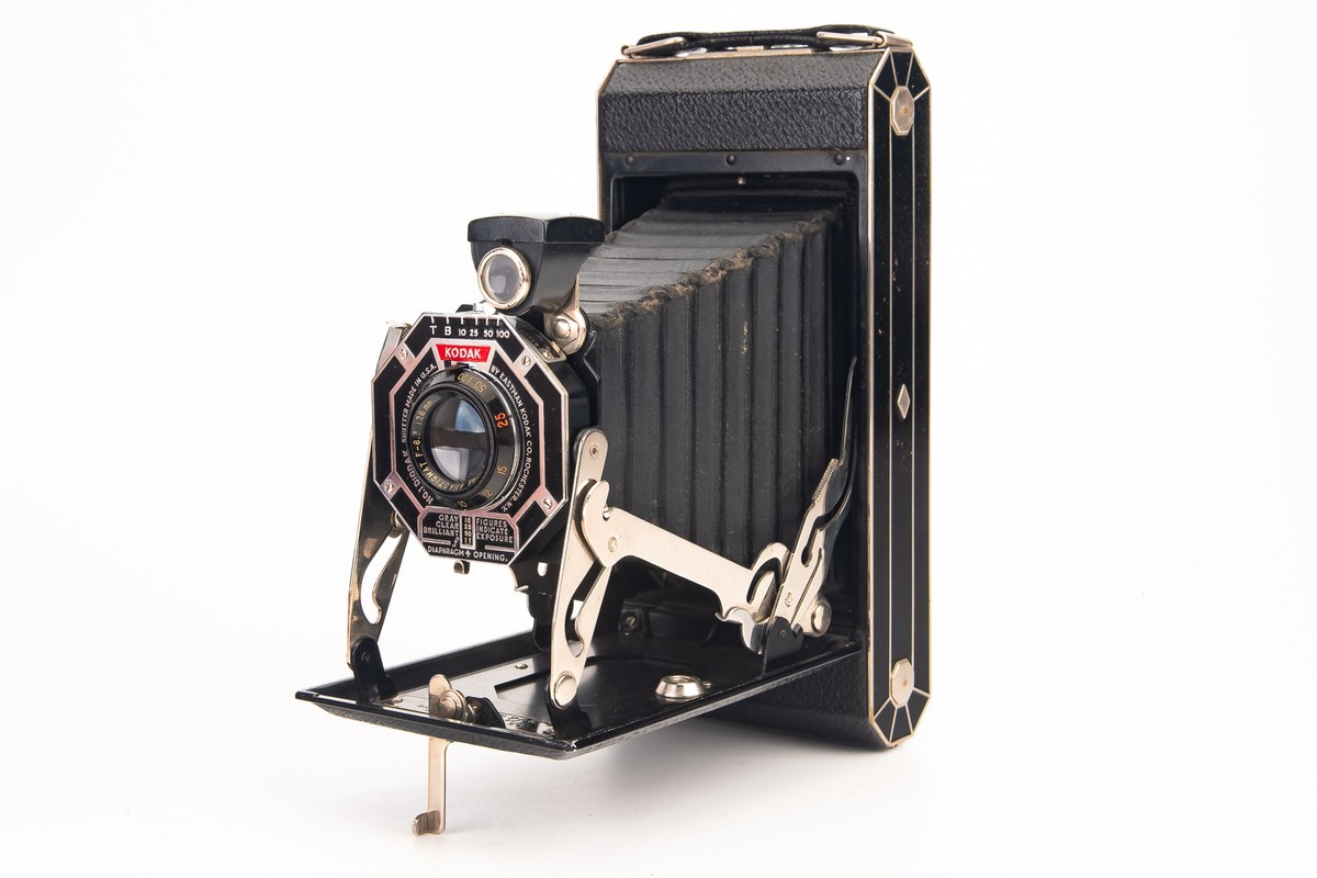 Kodak Six-16 616 Film Folding Camera with 126mm f6.3 Kodak Six-16 616 Film Folding Camera with 126mm f6.3