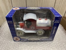Gearbox 1912 Ford Tanker Red Crown Gasoline Bank-1/24 - New