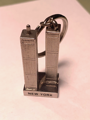 NEW - In Memory of NEW YORK WORLD TRADE CENTER - Twin Towers Key