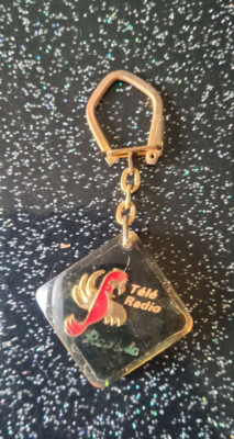 old radio radio TV keychain