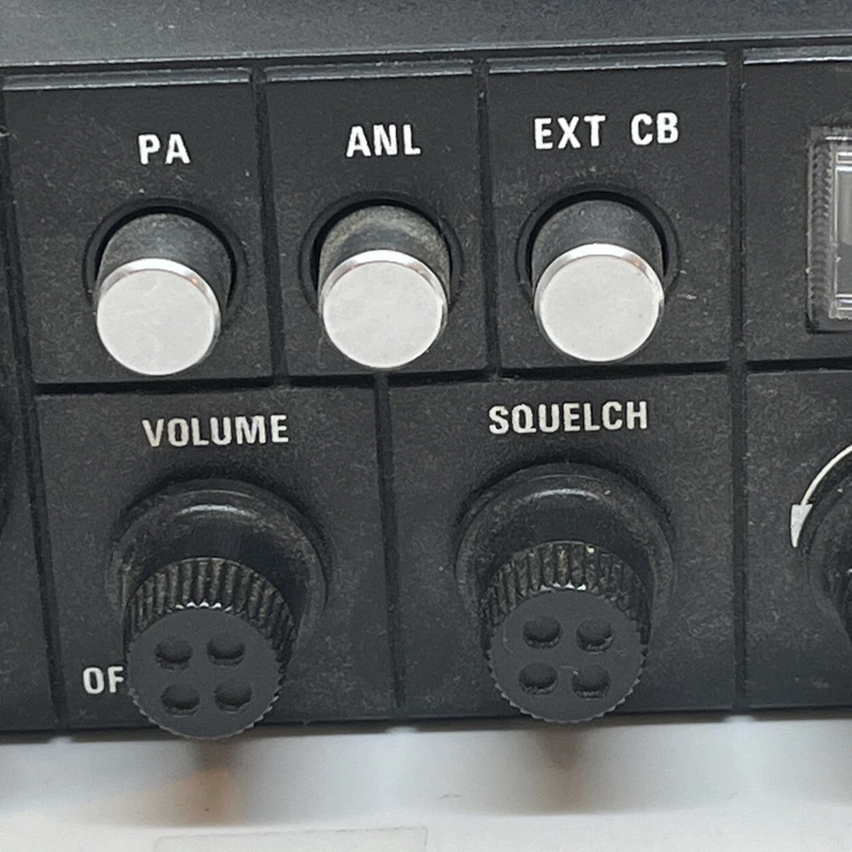 Nuevo de Lote Antiguo Blaupunkt BCB-5231 23 Canales Banda Ciudadana Móvil Tranceiver Radio CB Foto 3 de 4