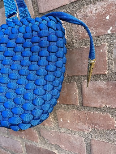 United Colors of Benetton small tote bag 1980 Vintage Blue interwoven Interlaced - Picture 3 of 24